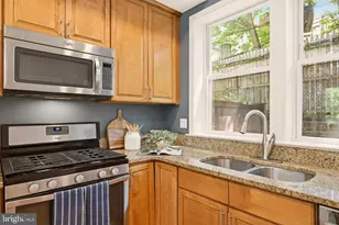 1425 C St NE, Washington, DC 20002 - Photo 9