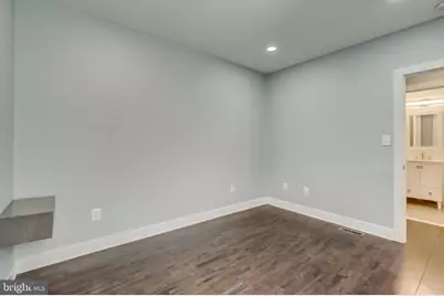 1605 F Street NE #2, Washington, DC 20002 - Photo 15