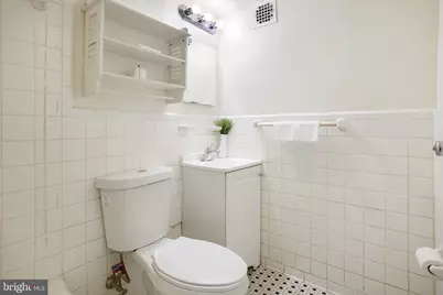 1801 Clydesdale Place NW #518, Washington, DC 20009 - Photo 9
