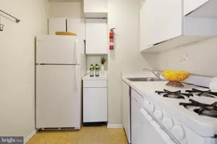 1801 Clydesdale Pl NW, Washington, DC 20009 - Photo 7