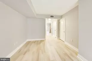 915 E St NW, Washington, DC 20004 - Photo 15