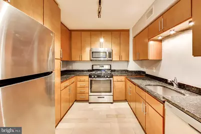 915 E Street NW #414, Washington, DC 20004 - Photo 11