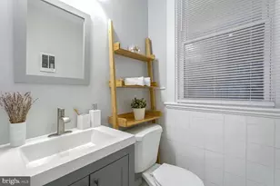 1020 Fairmont St NW, Washington, DC 20001 - Photo 19