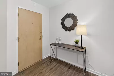 2111 Wisconsin Avenue NW #411, Washington, DC 20007 - Photo 5