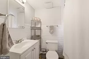 5235 Western Ave NW, Washington, DC 20015 - Photo 23