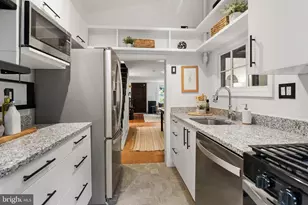 2122 Florida Ave NW, Washington, DC 20008 - Photo 27