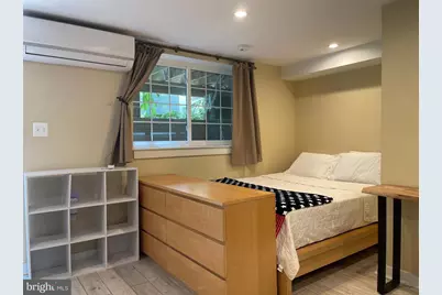 263-B Kentucky Avenue SE #B, Washington, DC 20003 - Photo 3