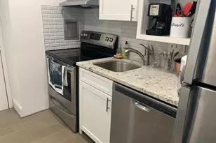 1825 T St NW, Washington, DC 20009 - Photo 5