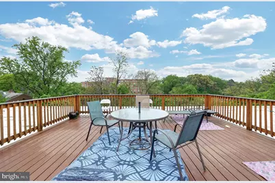 2711 Ordway Street NW #302, Washington, DC 20008 - Photo 9