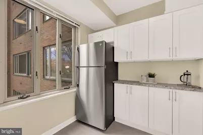 4301 Massachusetts Avenue NW #4001, Washington, DC 20016 - Photo 7