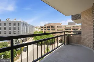 2111 Wisconsin Ave NW, Washington, DC 20007 - Photo 21