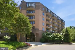 2111 Wisconsin Ave NW, Washington, DC 20007 - Photo 1
