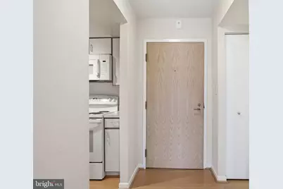 2111 Wisconsin Avenue NW #620, Washington, DC 20007 - Photo 3