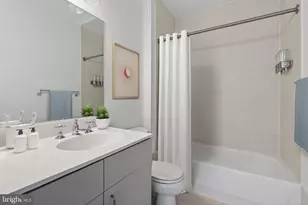 1000 New Jersey Ave SE, Washington, DC 20003 - Photo 11