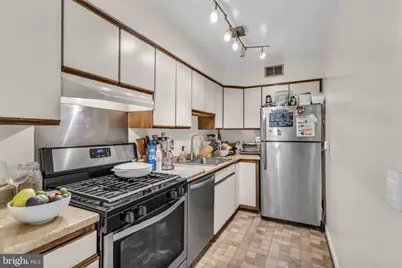 3040 Pineview Court NE, Washington, DC 20018 - Photo 13