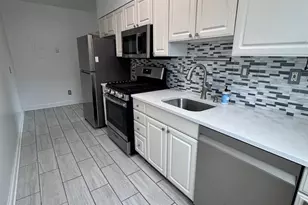 4481 MacArthur Blvd NW, Washington, DC 20007 - Photo 3