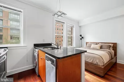 1121 24th Street NW #300, Washington, DC 20037 - Photo 9