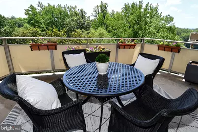 2801 New Mexico Avenue NW #702, Washington, DC 20007 - Photo 3