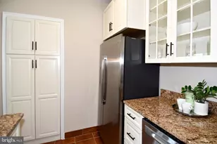 2801 New Mexico Ave NW, Washington, DC 20007 - Photo 17