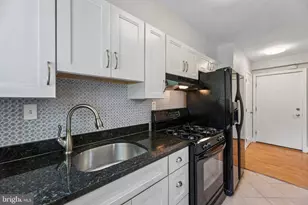 738 Longfellow St NW, Washington, DC 20011 - Photo 7