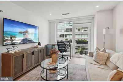 37 L Street SE #601, Washington, DC 20003 - Photo 3