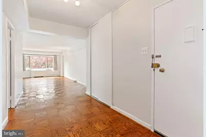 4201 Cathedral Avenue NW #215W, Washington, DC 20016 - Photo 3