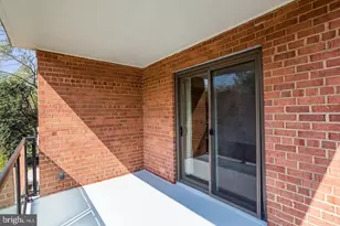 4201 Cathedral Ave NW, Washington, DC 20016 - Photo 13