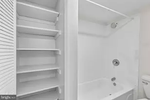 2032 15th St NW, Washington, DC 20009 - Photo 17