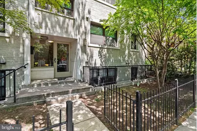 1524 Independence Avenue SE #303, Washington, DC 20003 - Photo 3