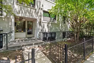 1524 Independence Ave SE, Washington, DC 20003 - Photo 3