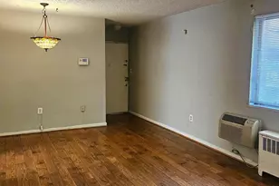 4729 1st St SW, Washington, DC 20032 - Photo 5