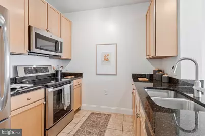 1391 Pennsylvania Avenue SE #367, Washington, DC 20003 - Photo 3
