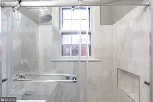2707 Adams Mill Rd NW, Washington, DC 20009 - Photo 19