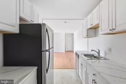 4600 Connecticut Avenue NW #926, Washington, DC 20008 - Photo 17