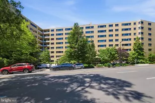 4600 Connecticut Ave NW, Washington, DC 20008 - Photo 3