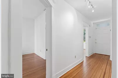 916 East Capitol Street NE, Washington, DC 20003 - Photo 37