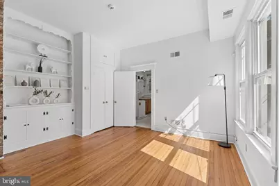 916 East Capitol Street NE, Washington, DC 20003 - Photo 43