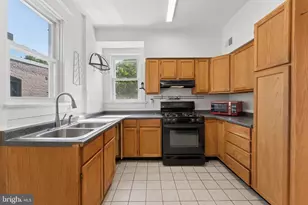 916 East Capitol St NE, Washington, DC 20003 - Photo 13