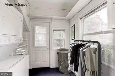 2335 40th Street NW #2, Washington, DC 20007 - Photo 15