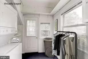 2335 40th St NW, Washington, DC 20007 - Photo 15