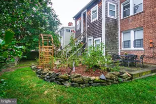2335 40th St NW, Washington, DC 20007 - Photo 17
