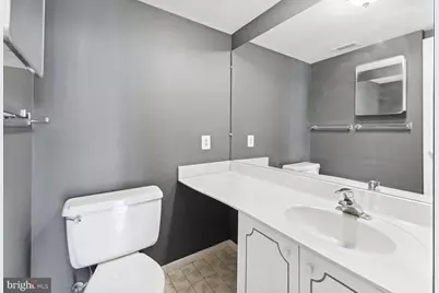1250 4th Street SW #W413, Washington, DC 20024 - Photo 17