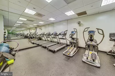 1150 K Street NW #1008, Washington, DC 20005 - Photo 33