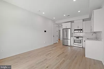 1130 Penn Street NE #6, Washington, DC 20002 - Photo 3