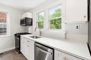 1115 42nd St NE, Washington, DC 20019 - Photo 5