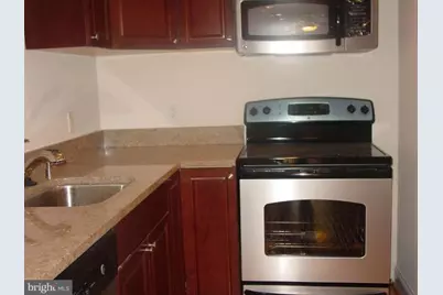 13 NE S Street NE #A, Washington, DC 20002 - Photo 7