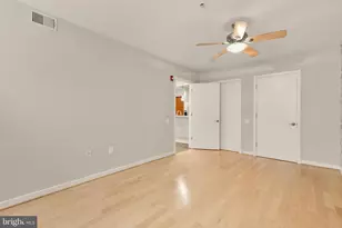 2412 17th St NW, Washington, DC 20009 - Photo 17
