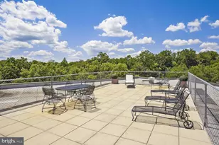 4200 Cathedral Ave NW, Washington, DC 20016 - Photo 31