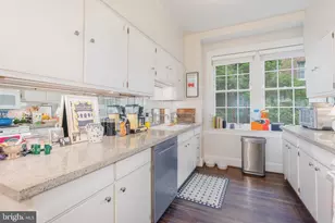 1661 Crescent Pl NW, Washington, DC 20009 - Photo 11