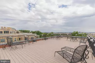 1661 Crescent Pl NW, Washington, DC 20009 - Photo 33